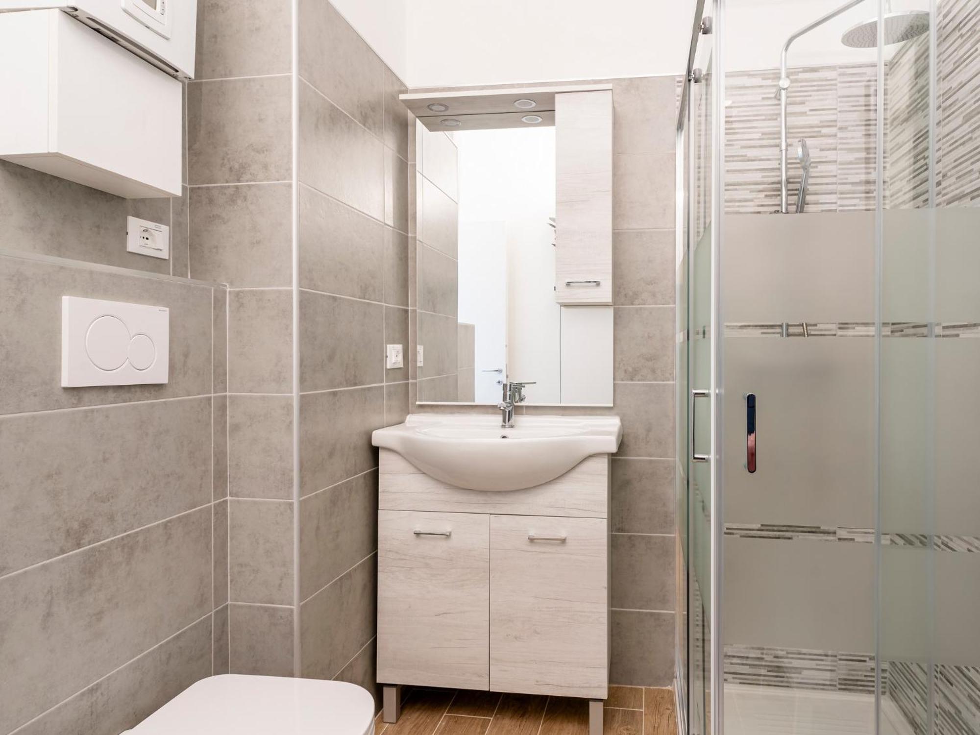 Livorno Central And Modern 2 Apts & 1 Room! المظهر الخارجي الصورة
